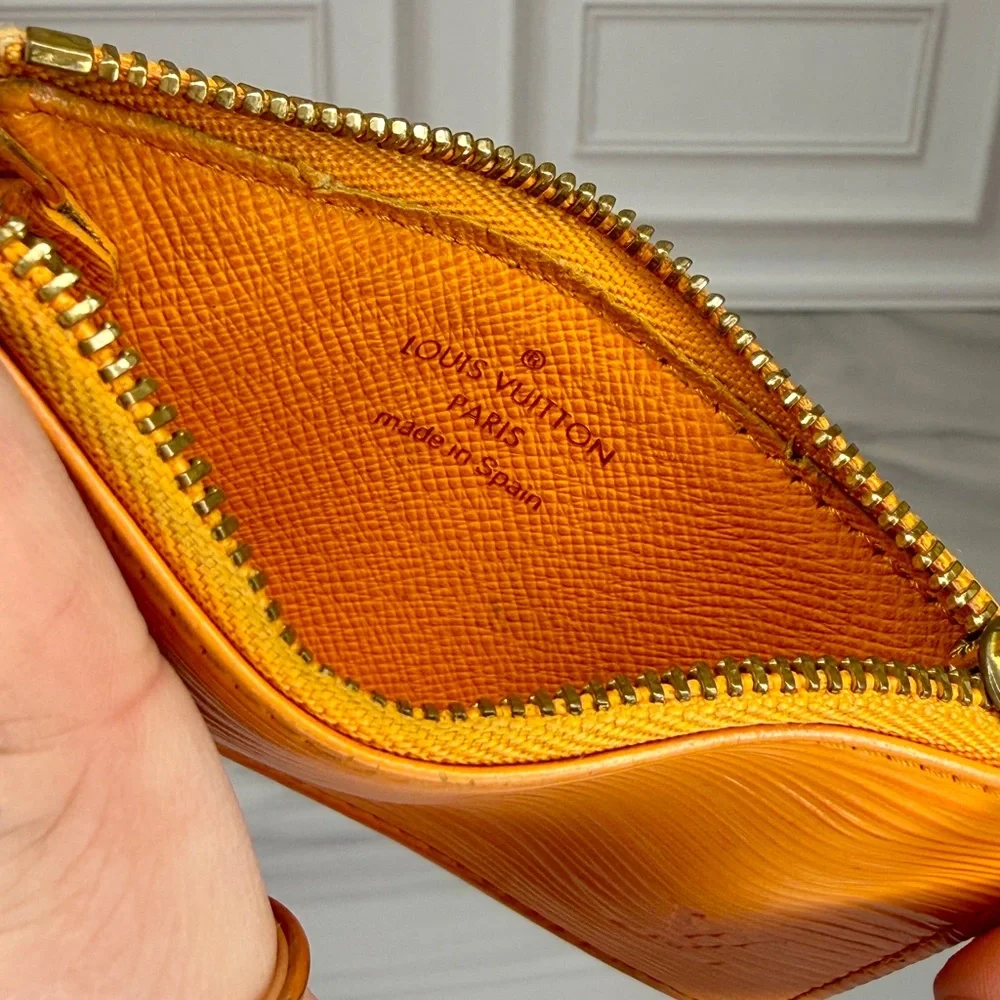 Louis Vuitton Orange Epi Key Cles Coin Pouch | LV Key Holder | Full Set | Rare